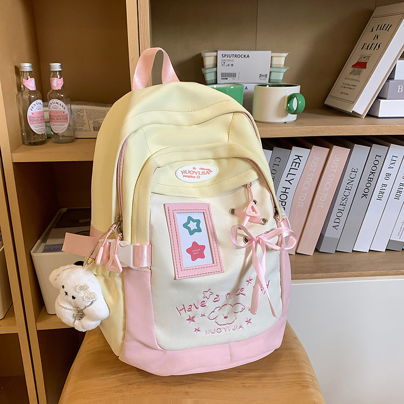 Verspielt bestickter Kordelzug-Schulrucksack