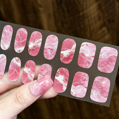 Künstlerische Aquarell-Nagelwickel