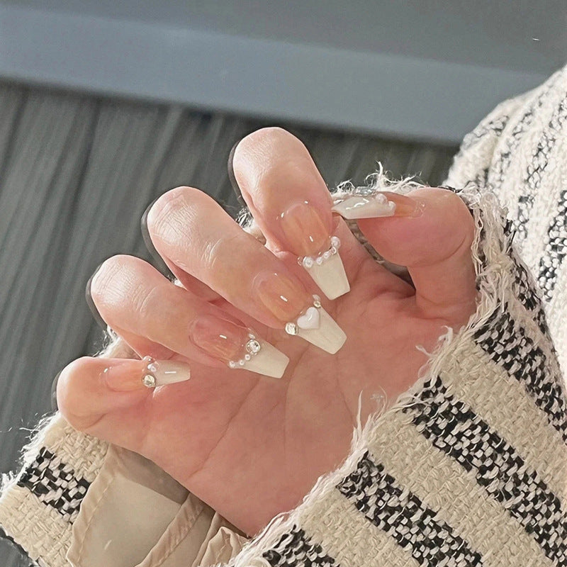 Press-On Nail Design Set mit künstlerischen holografischen Elementen Brehn