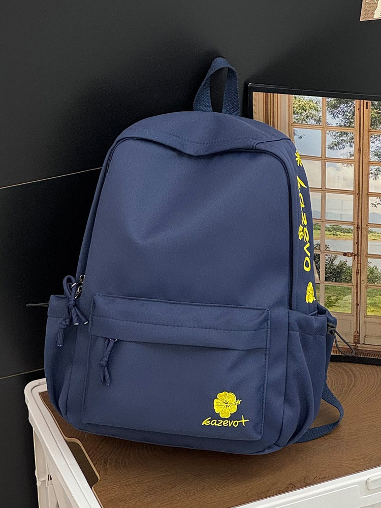 Lässiger Rucksack mit mehreren Fächern