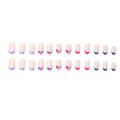 Blumengemusterte Press-On Nagelset Brehn