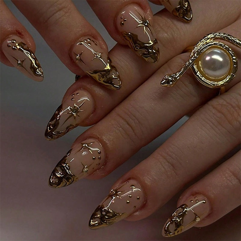 Kunstnagelset mit Glamourösen 3D-Verzierungen Brehn