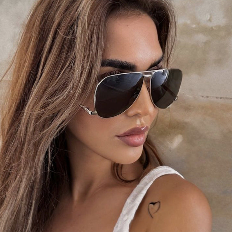 Damen Flugzeug-Sonnenbrille mit modernem Metallrahmen und polarisierten Gläsern Brehn
