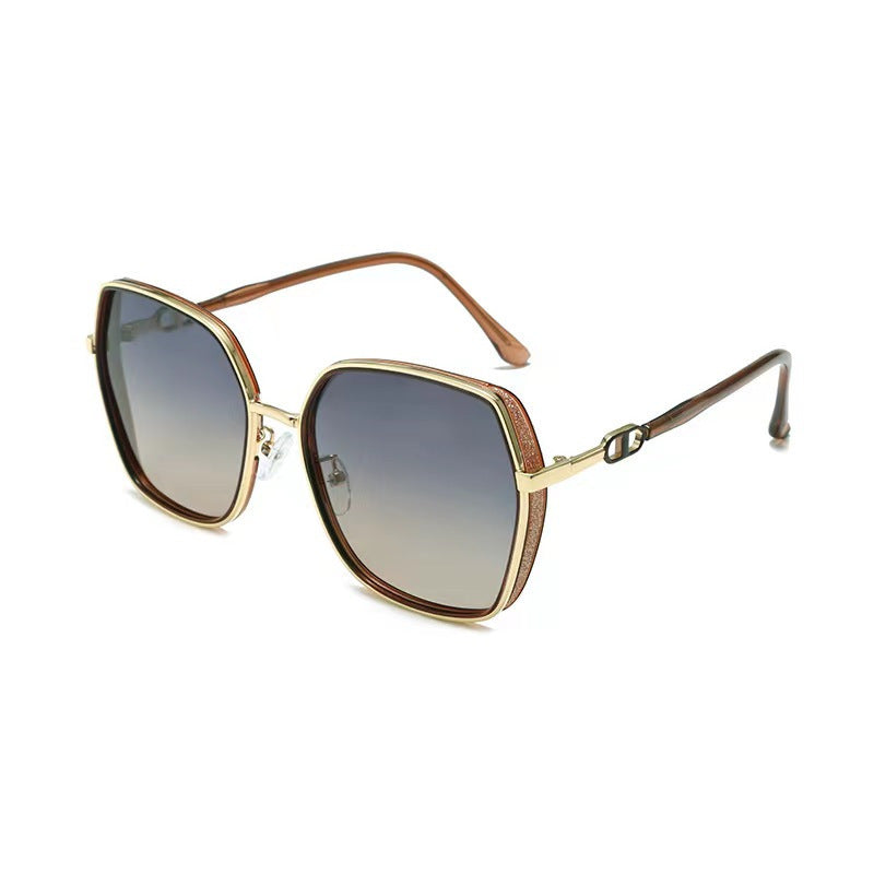 Damen stilvolle Sonnenbrille im modernen Design Brehn