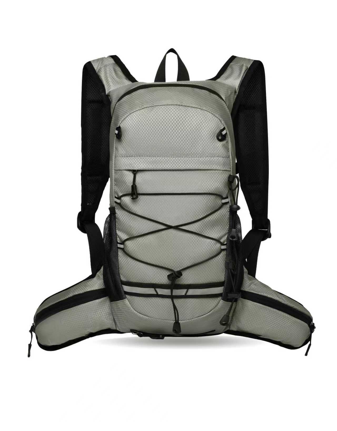 Hydration-Focused Adventure Daypack Brehn