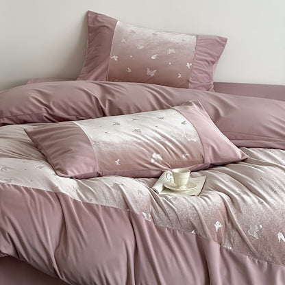 Luxuriöse Bettwäschegarnitur mit seidenmattem Finish und Schmetterlingsjacquard