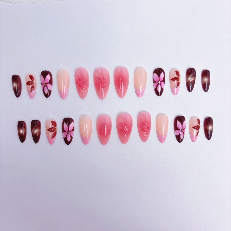 Kunstnagel Set mit dekorativem Nageldesign Brehn