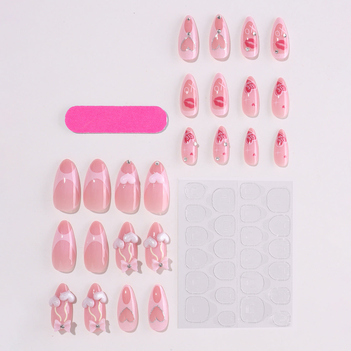 Kunstnagelset mit verspielten Herz- und Lippenmotiven Brehn