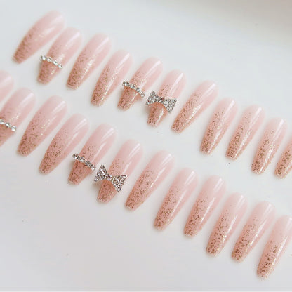 Luxus Glitzernde Press-On Nagelkunst Brehn