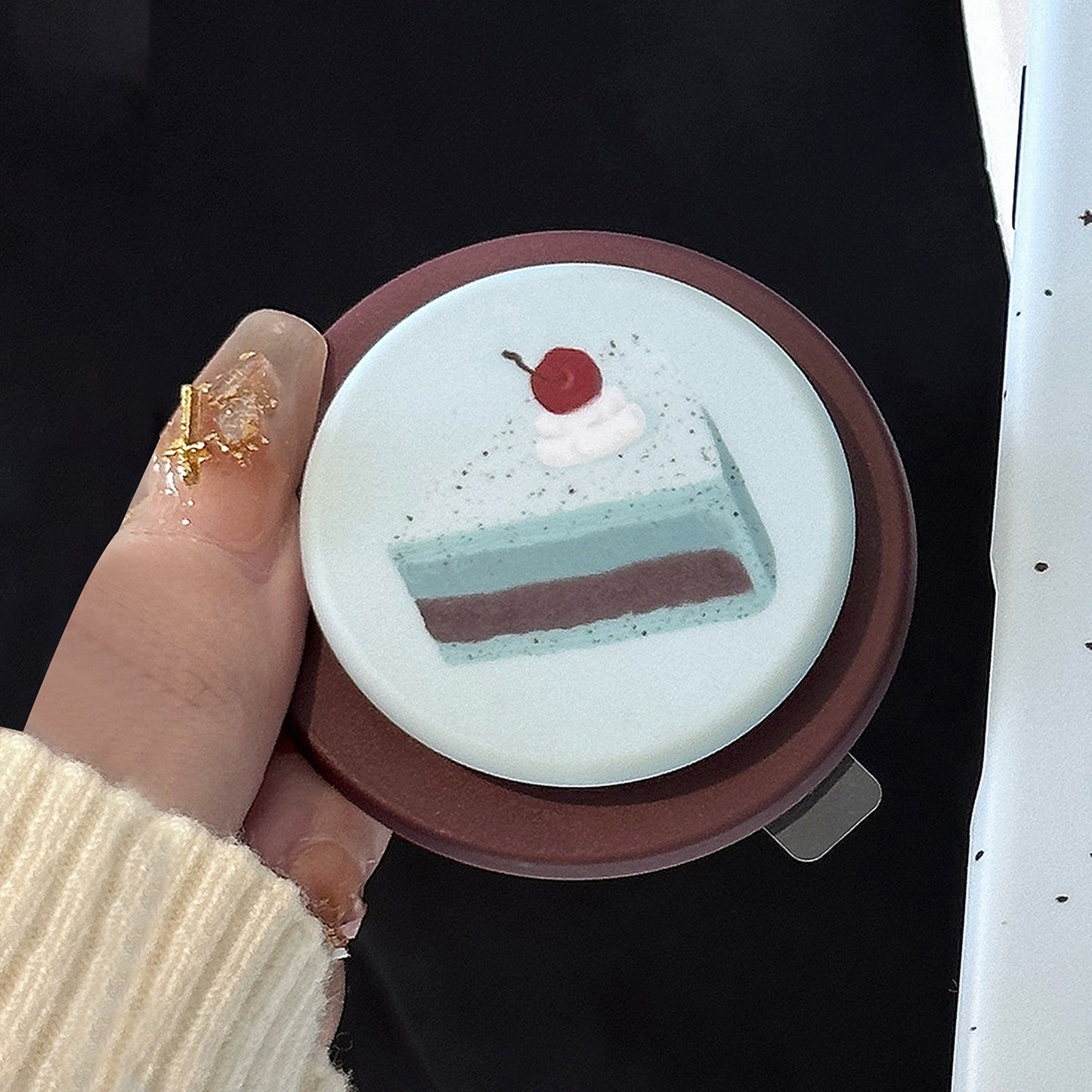 Niedlicher Kaffeetassen-Untersetzer im Kuchendesign Brehn