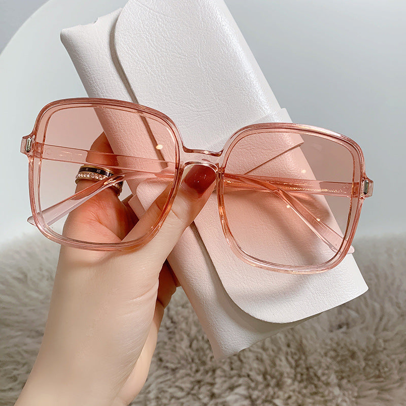 Damen Oversized Sonnenbrille mit UV-Schutz und elegantem Design Brehn