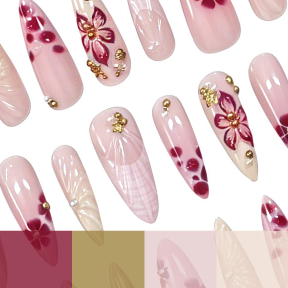 Luxuriöse florale Press-On-Nagelveränderungen Brehn