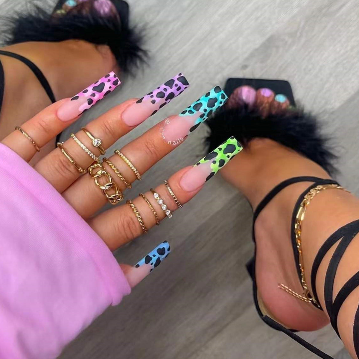 Dekorative Tierdruck Stiletto Nagelkunst Extensions