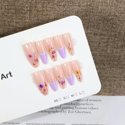 Blumenverzierte Press-On Nagelset Brehn