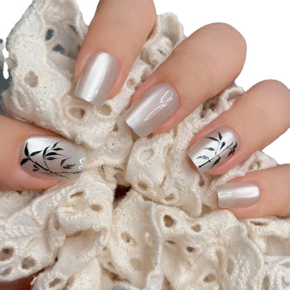 Künstlerische Blumendruck-Press-On-Nagelkunst Brehn