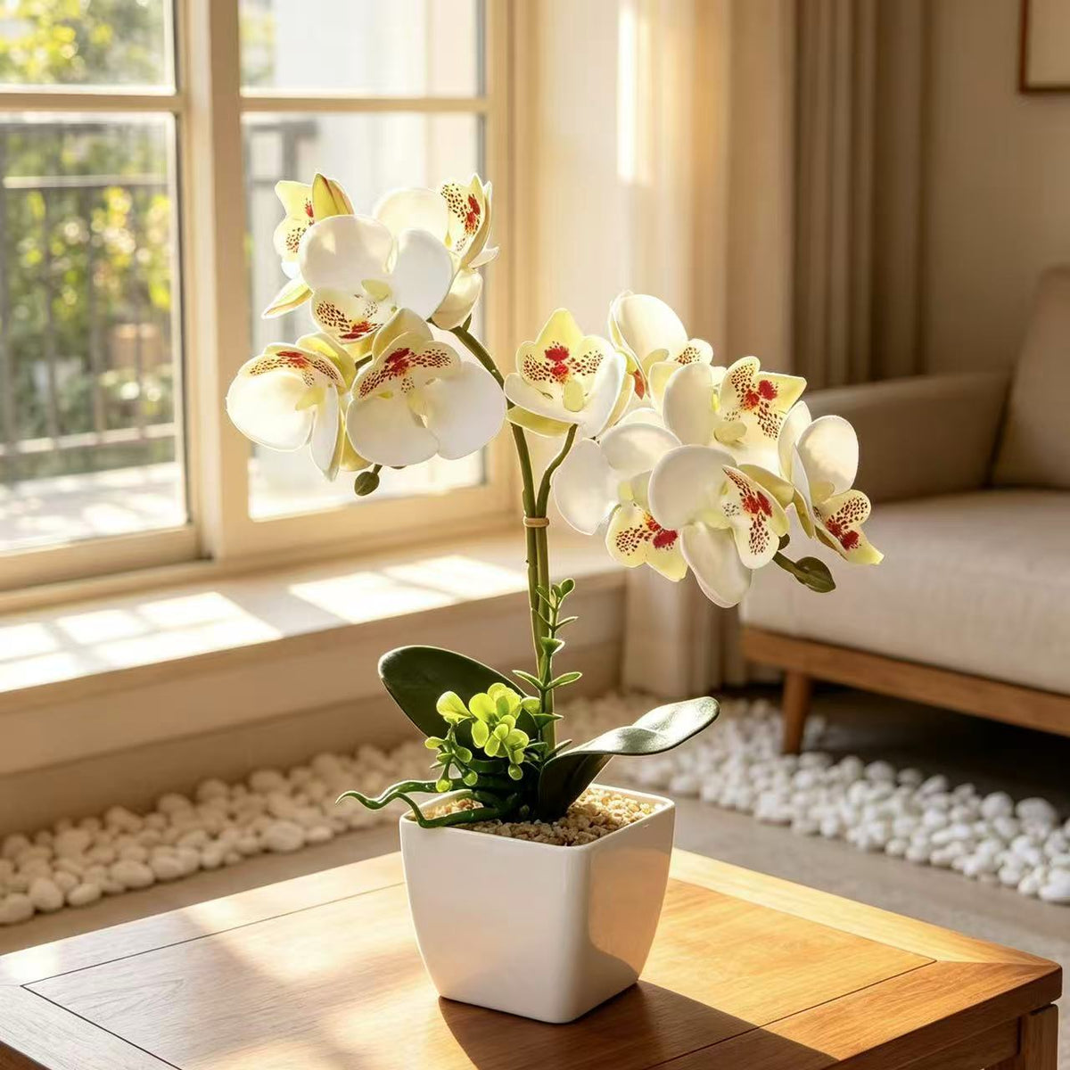 Künstliches Orchideenarrangement für die Wohnkultur-Darstellung