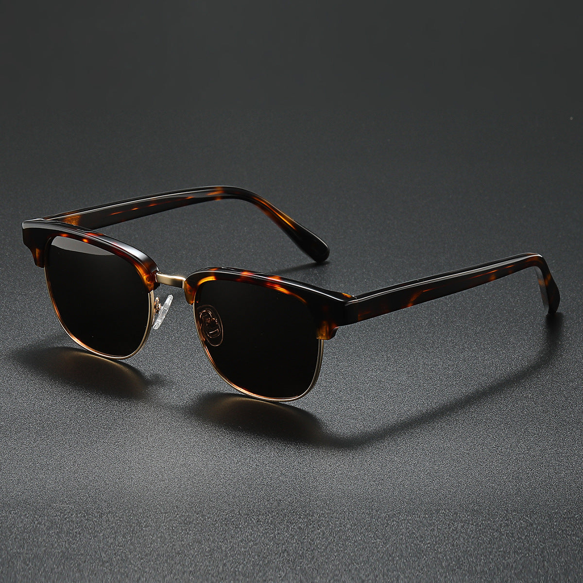 Damen modische Brille mit elegantem Rahmen und hochwertigen Details Brehn