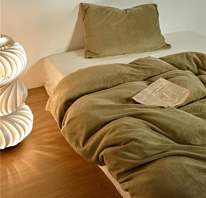 Plüsch-Bettwäsche-Set mit Samtoberfläche und thermoregulierender Füllung