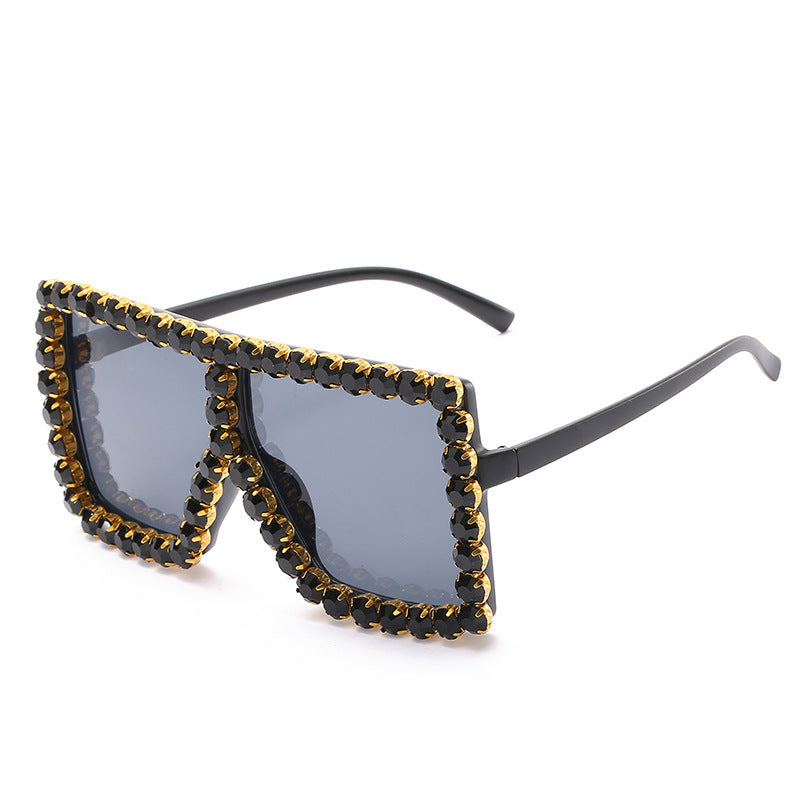 Damen modische Sonnenbrille mit Strassverzierung Brehn