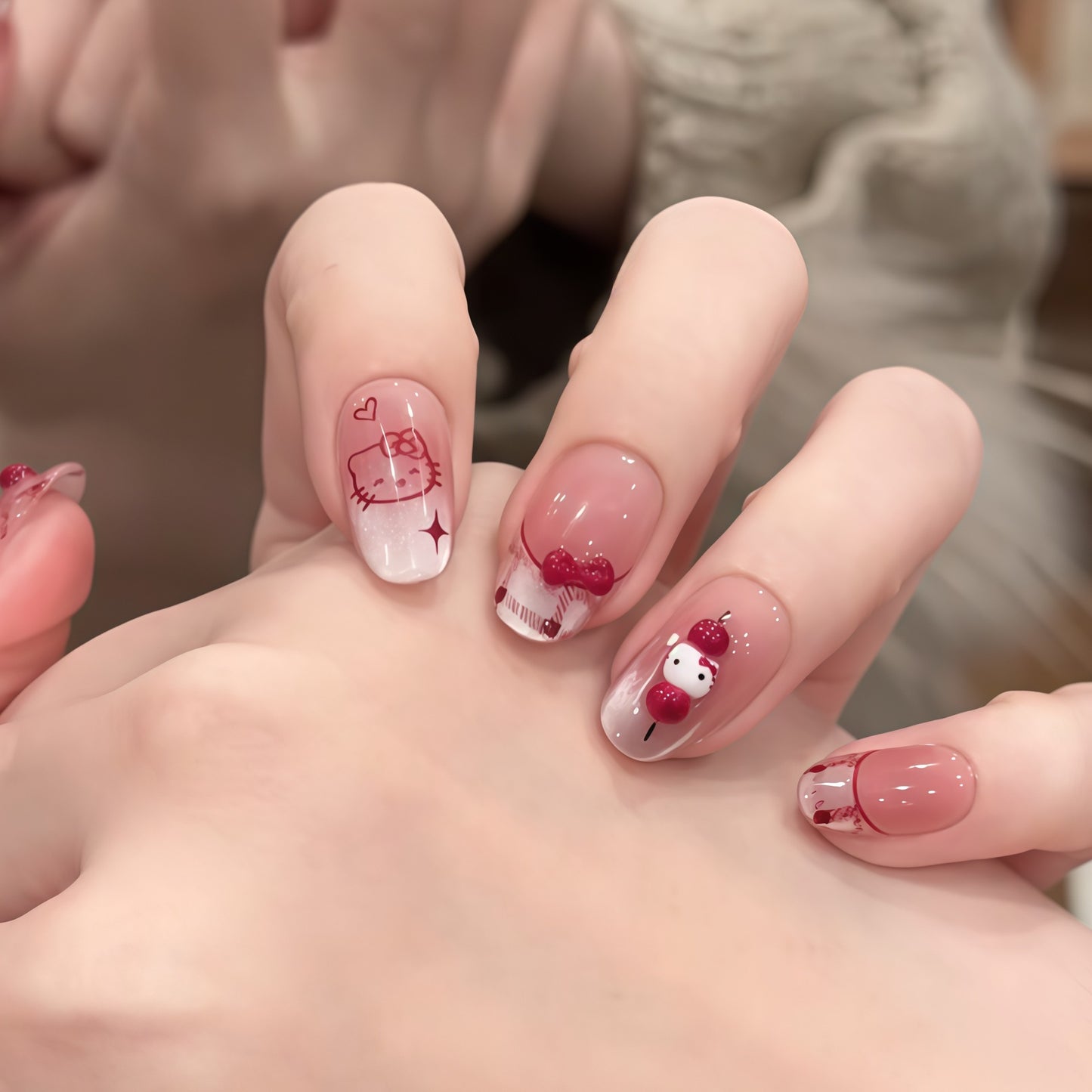 Kunstnägel mit Verspieltem Hello Kitty Design Brehn