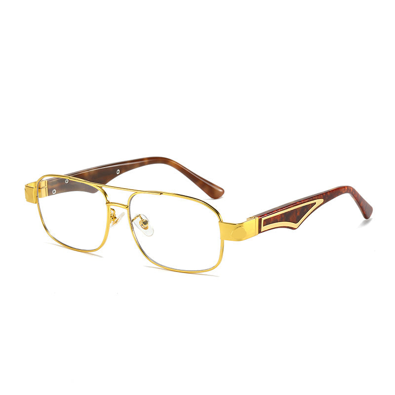 Damen stilvolle Korrektionsbrille mit angularen Akzenten Brehn
