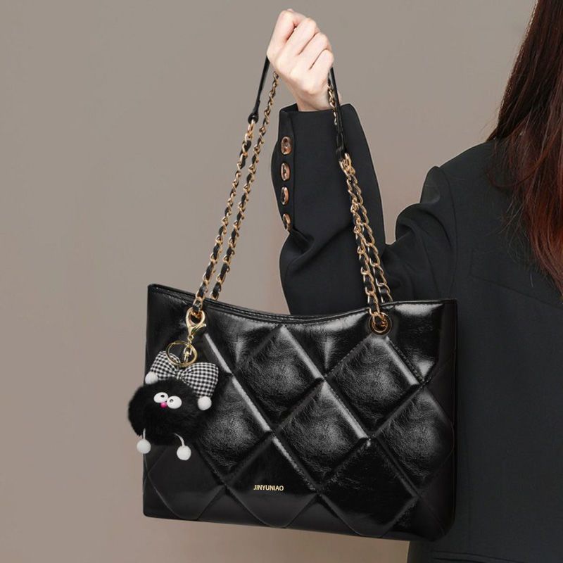 Gepolsterte schicke Handtasche Brehn