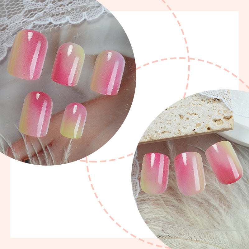 Kunstnagelset mit elegantem Ombre-Design und Hochglanzfinish Brehn