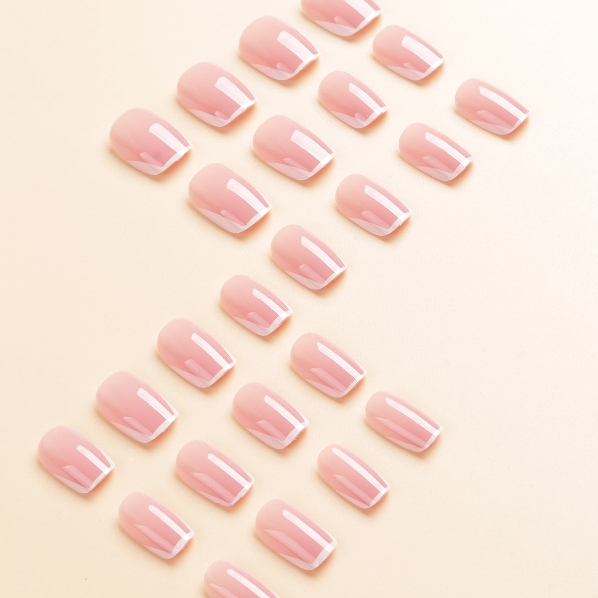 Elegante Nagelpflege Brehn