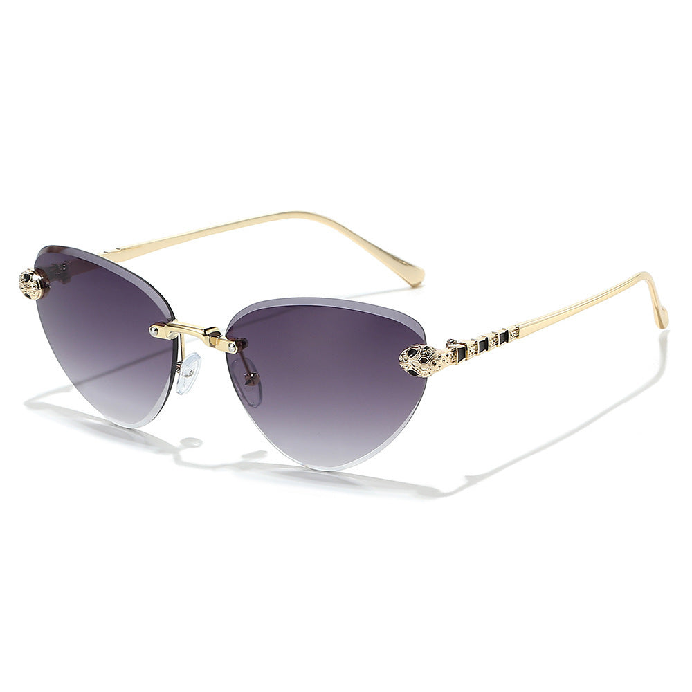 Designer Cat-Eye Sonnenbrille mit dekorativen Akzenten Brehn