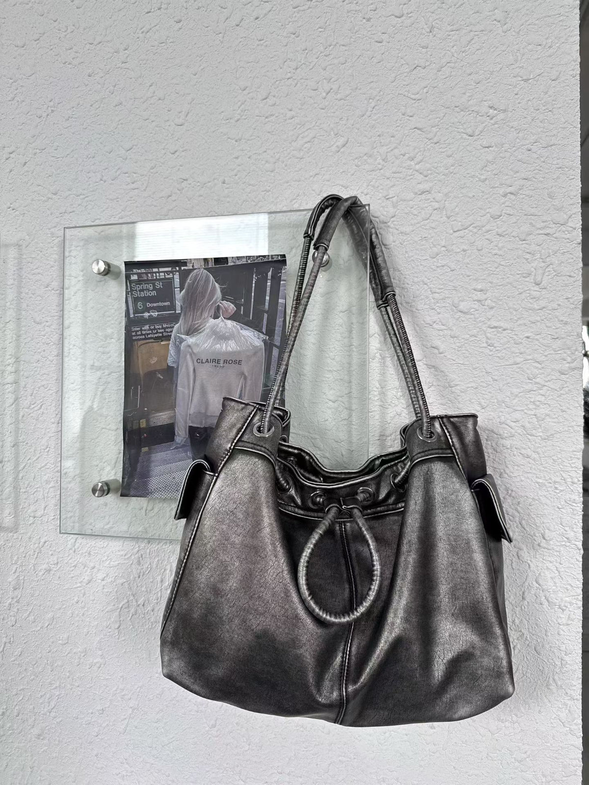 Erschöpftes Leder Schlapp-Tote