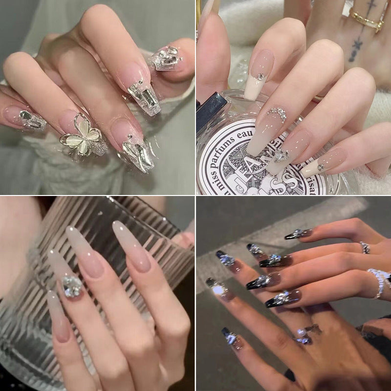 Blumeninspiriertes elegantes Nageldesign zum Aufkleben Brehn