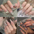 Blumeninspiriertes elegantes Nageldesign zum Aufkleben Brehn