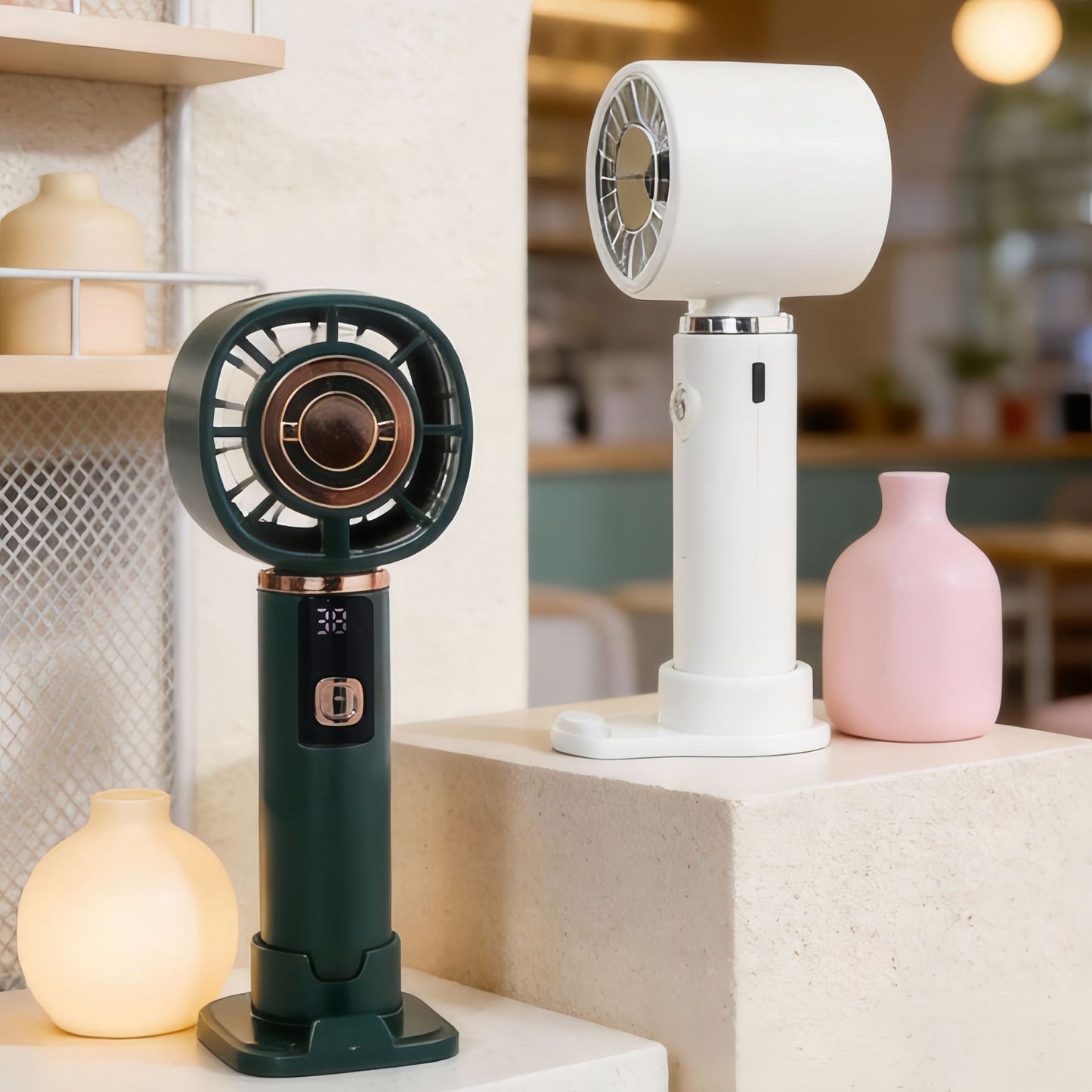 Damen tragbarer Mini-Handventilator mit USB-Ladefunktion und ergonomischem Design Brehn