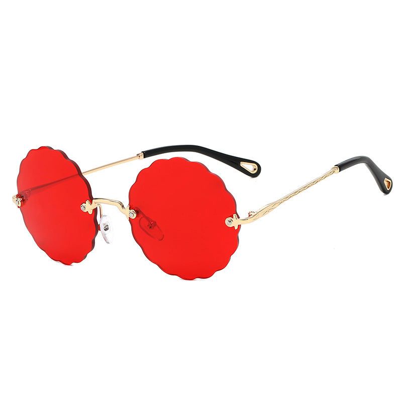 Damen Modische Brille mit verspieltem Wellenrahmen Brehn