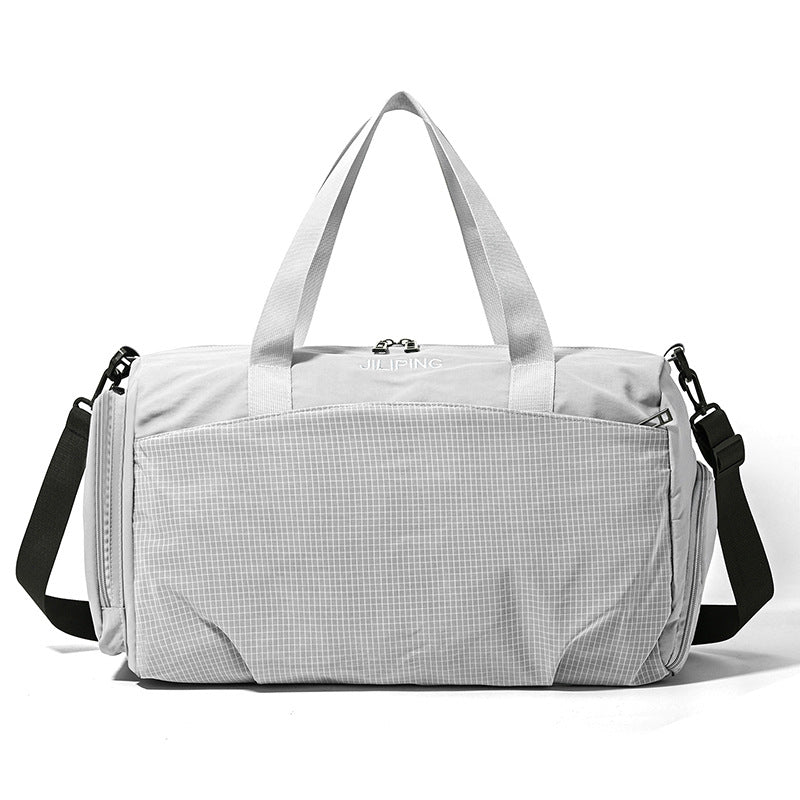 Sportliche Reisetasche Mit Geräumigem Hauptfach Und Abnehmbarem Schultergurt Brehn