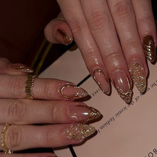 Elegante Gel-Nagelkunstverlängerungen Brehn