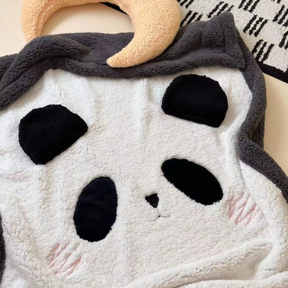 Kuschelige Sherpa-Kinderdecke mit appliziertem Wolkenmotiv und Teddy-Futter