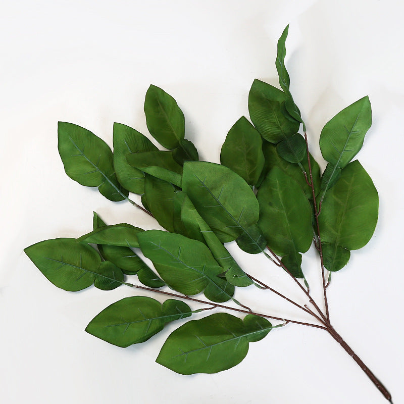 Elegante Faux-Blatt-Stamm-Anordnung