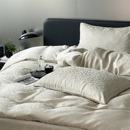 Luxuriöse Satin-Bettwäschegarnitur mit Jacquard-Leopardenmuster und seidig-mattem Finish