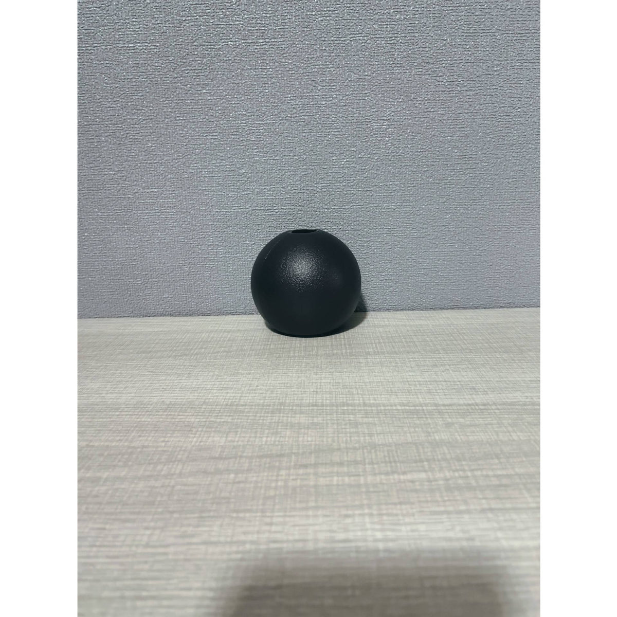 Minimalistische Keramiksphärenpflanzer Brehn