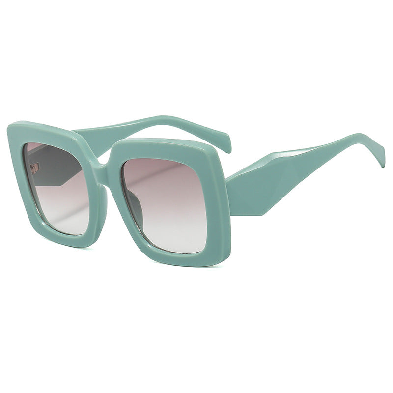 Damen stilvolle Sonnenbrille mit markantem Rahmen Brehn