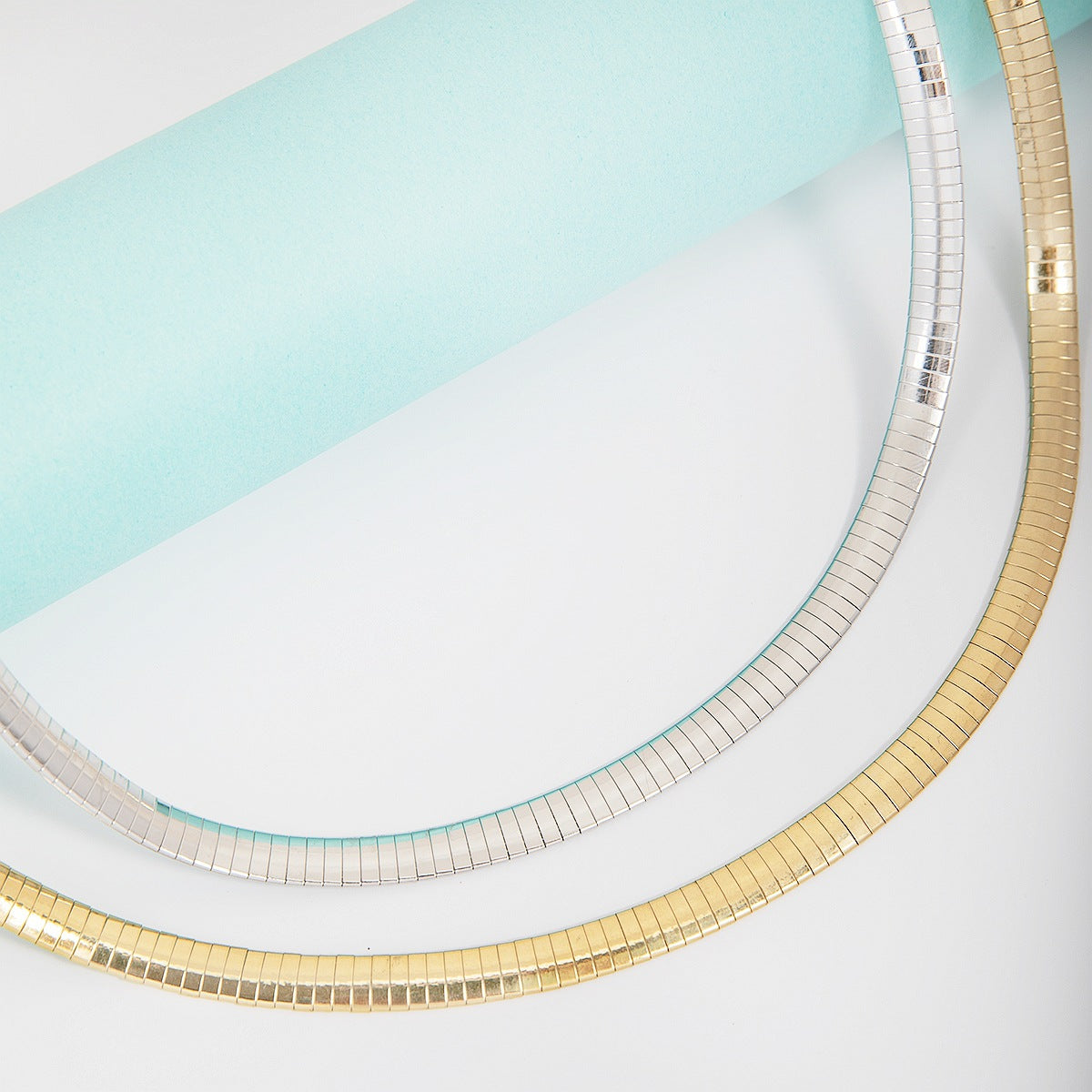 Elegante Statement Draht Choker Brehn