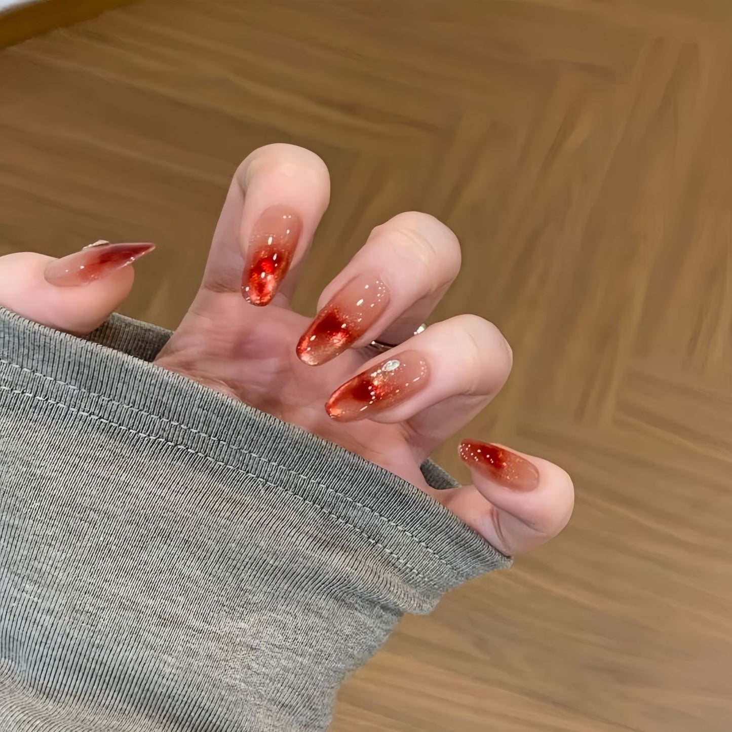 Hochwertige Kunstnägel mit Ombre-Effekt Brehn
