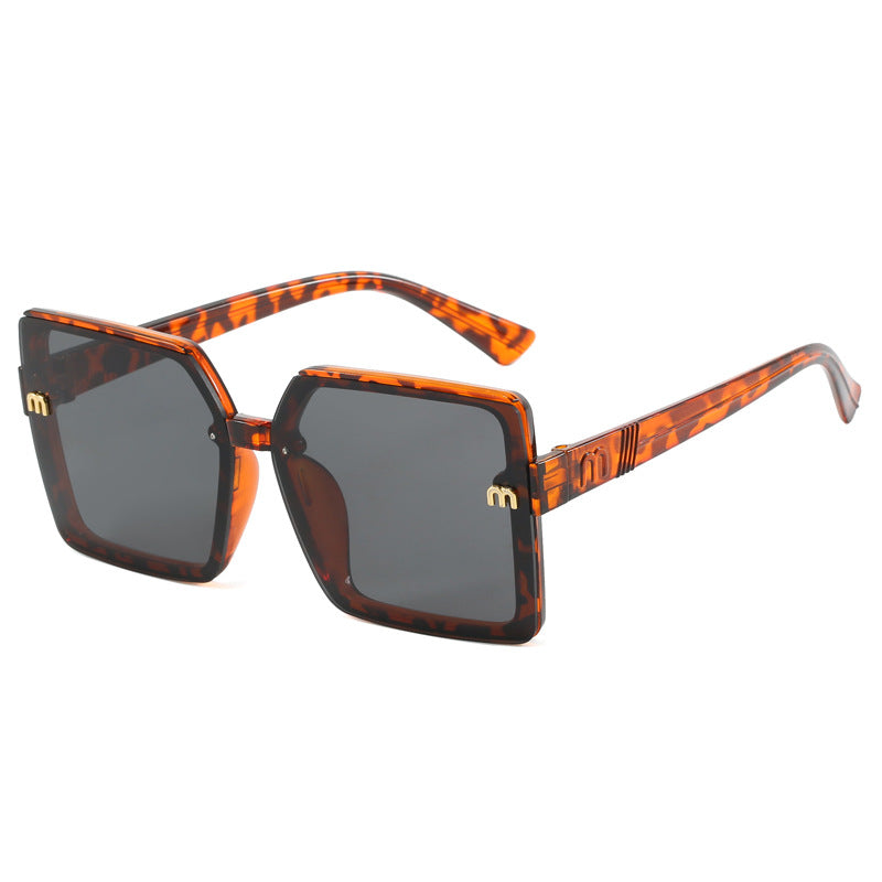 Damen modische quadratische Sonnenbrille mit verspiegeltem Verlauf Brehn