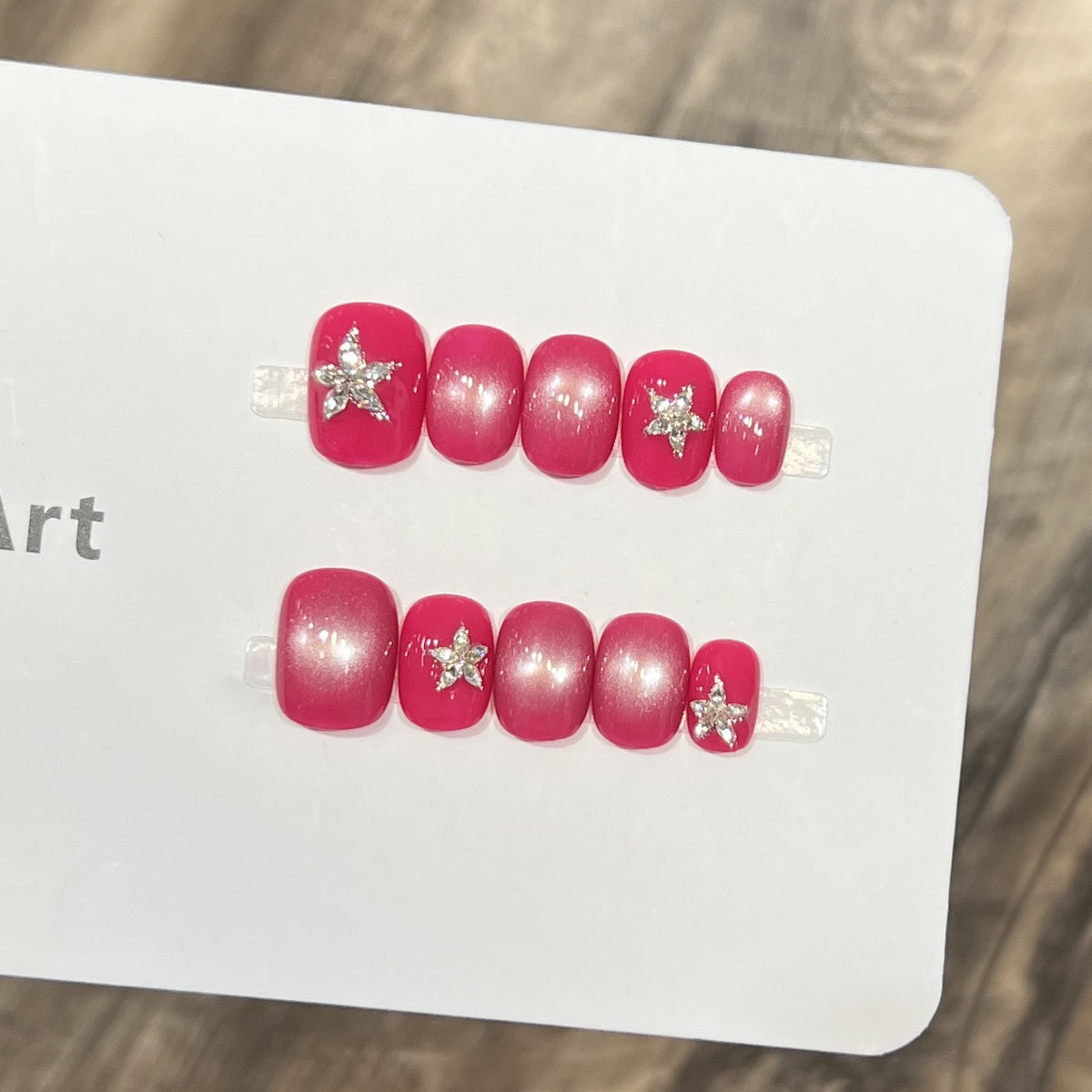 Glamorous Star-Accent Nail Tips Brehn