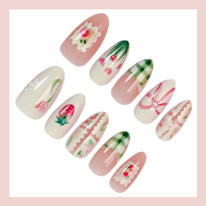 Kunstnagelset mit eleganten floralen und modischen Akzenten Brehn
