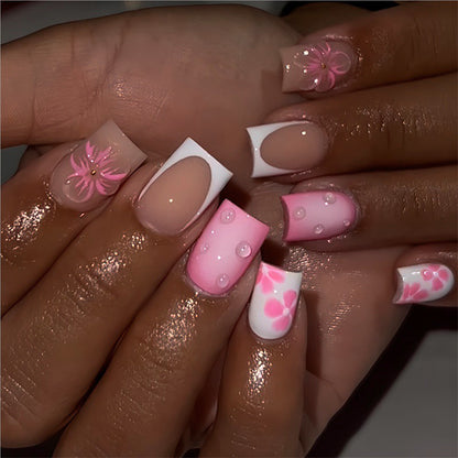 Kunstnagelset mit floralem und glamourösem Design Brehn
