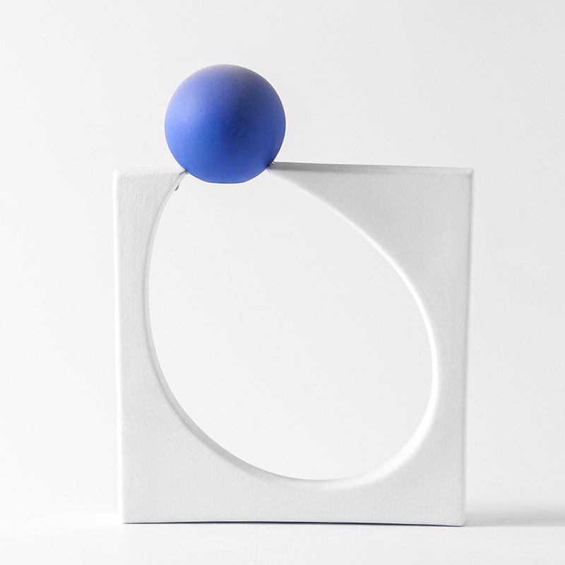 Moderne abstrakte dekorative Skulptur