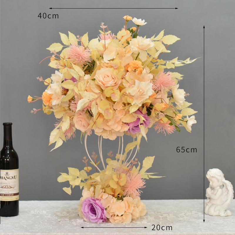 Luxuriöse Blumenmitte