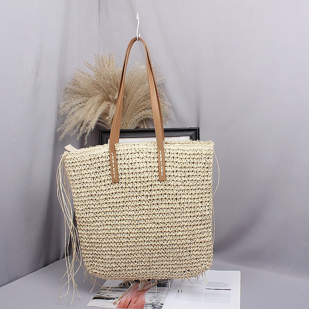 Handgewebte Strandtasche Aus Naturmaterial mit Lederakzenten Brehn